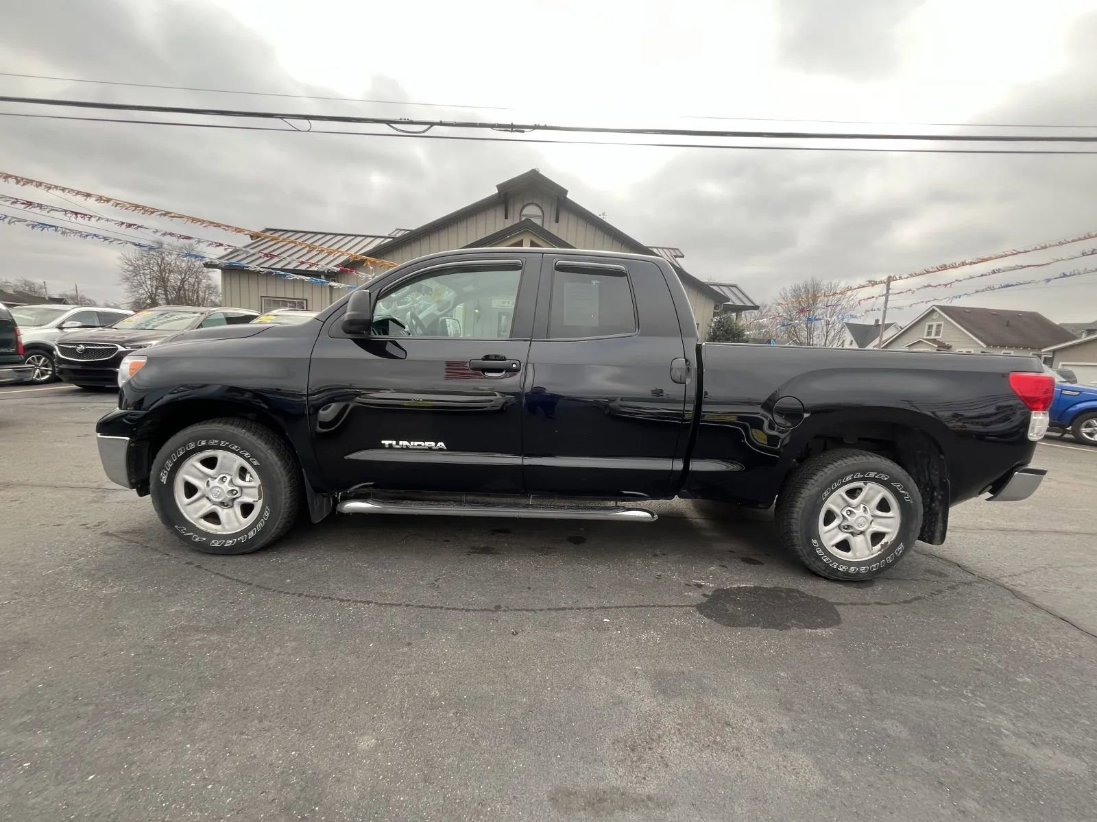 Used 2011 Toyota Tundra 2WD Double Cab image 3