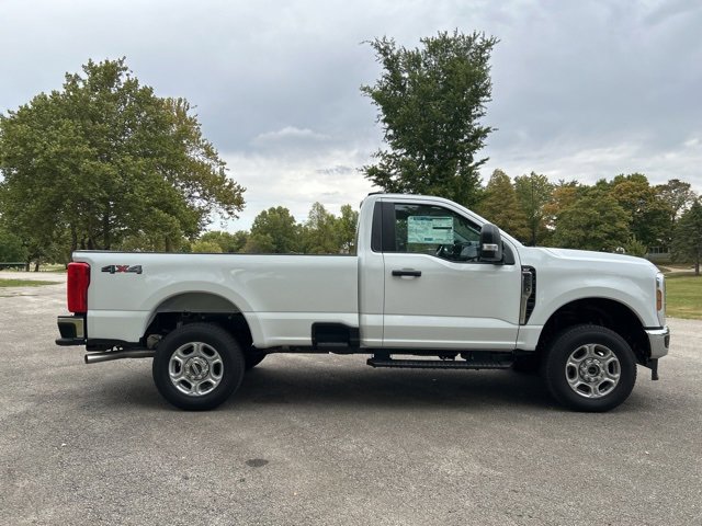 New 2026 Ford F250 XLT image 8