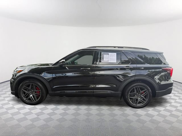 Used 2025 Ford Explorer ST AWD/4WD image 8