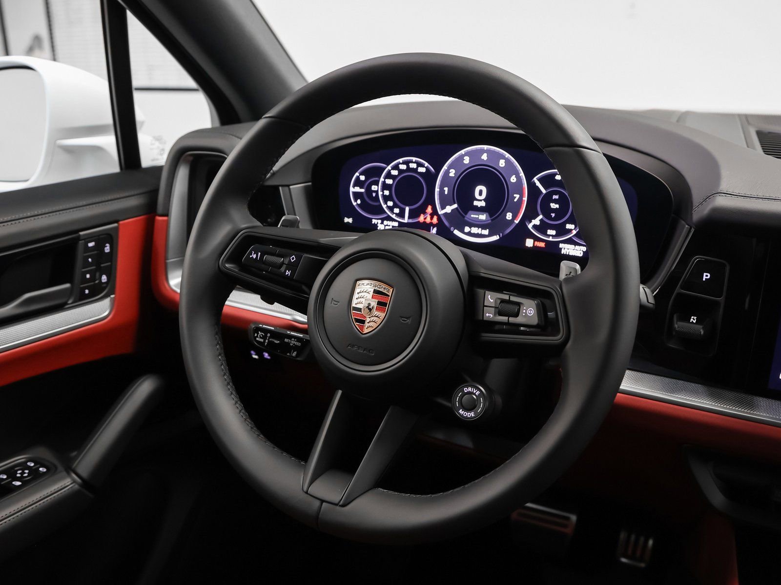 New 2026 Porsche Cayenne S image 37