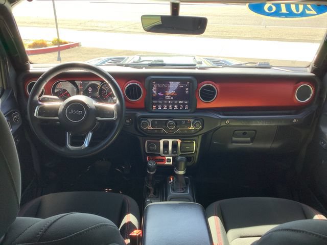 Used 2018 Jeep Wrangler Rubicon AWD/4WD image 6