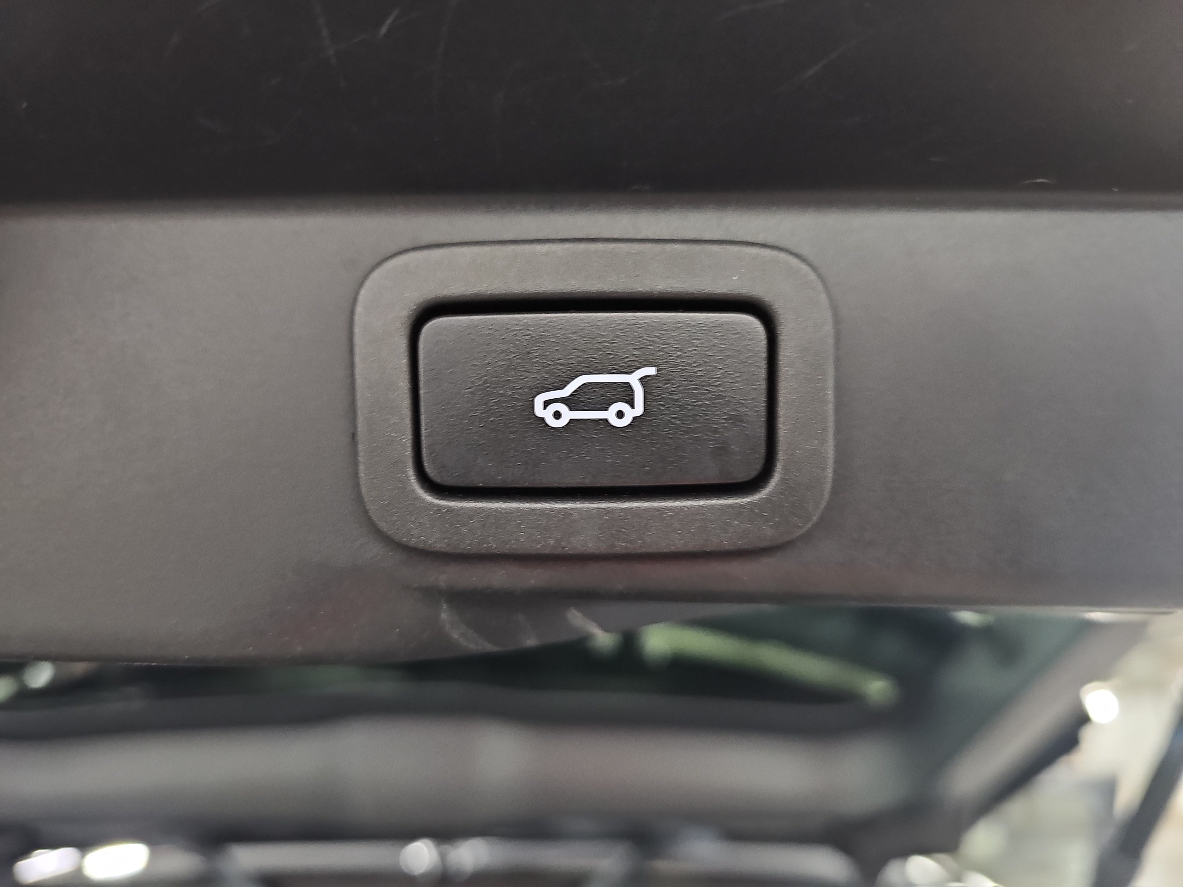 Used 2020 Land Rover Range Rover Sport HSE Dynamic AWD/4WD image 13