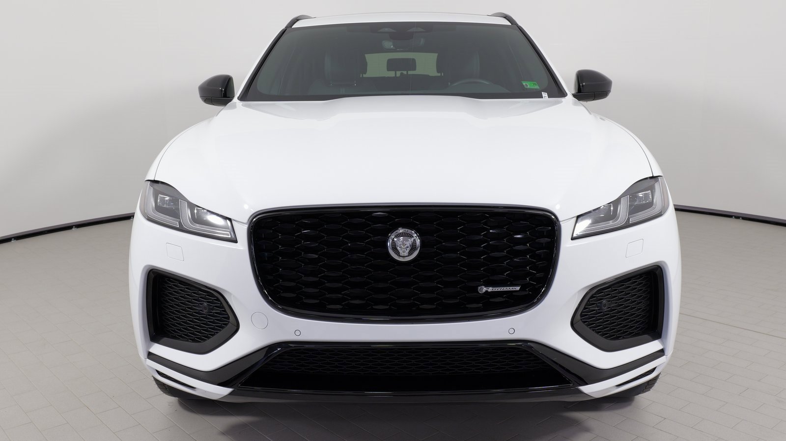 Used 2025 Jaguar F-PACE R-Dynamic S image 6
