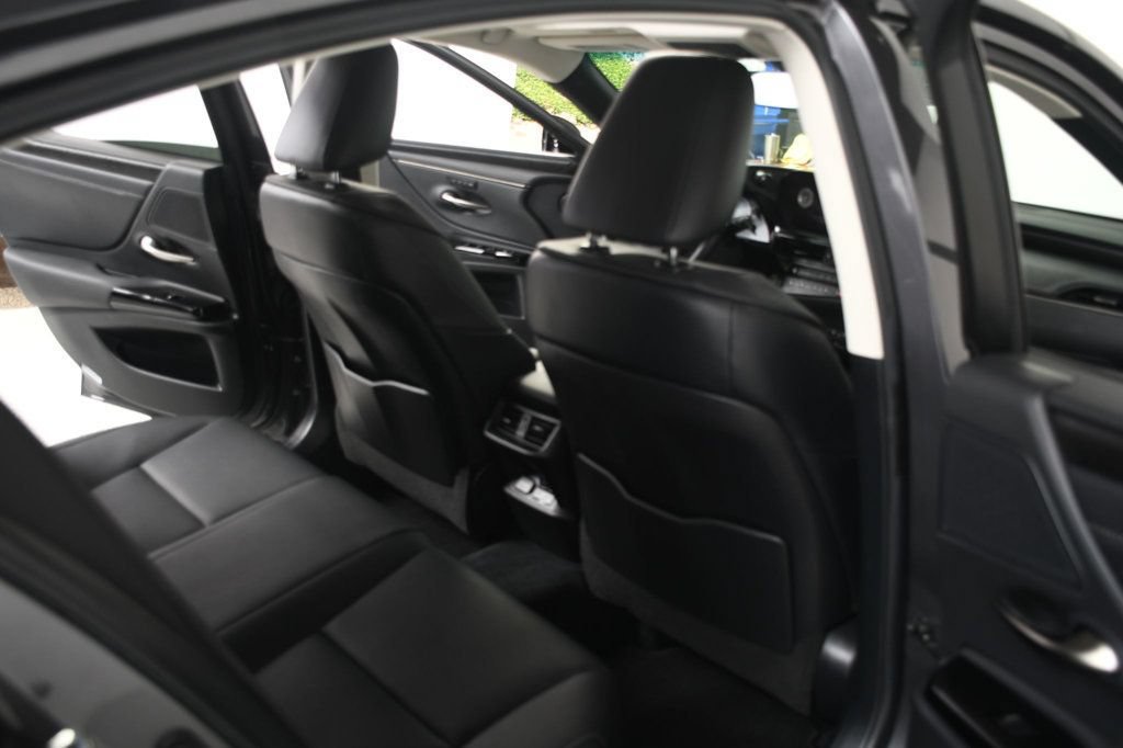 Used 2022 Lexus ES 350 w/ Premium Package FWD image 38