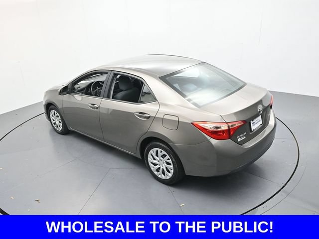 Used 2018 Toyota Corolla LE FWD image 38