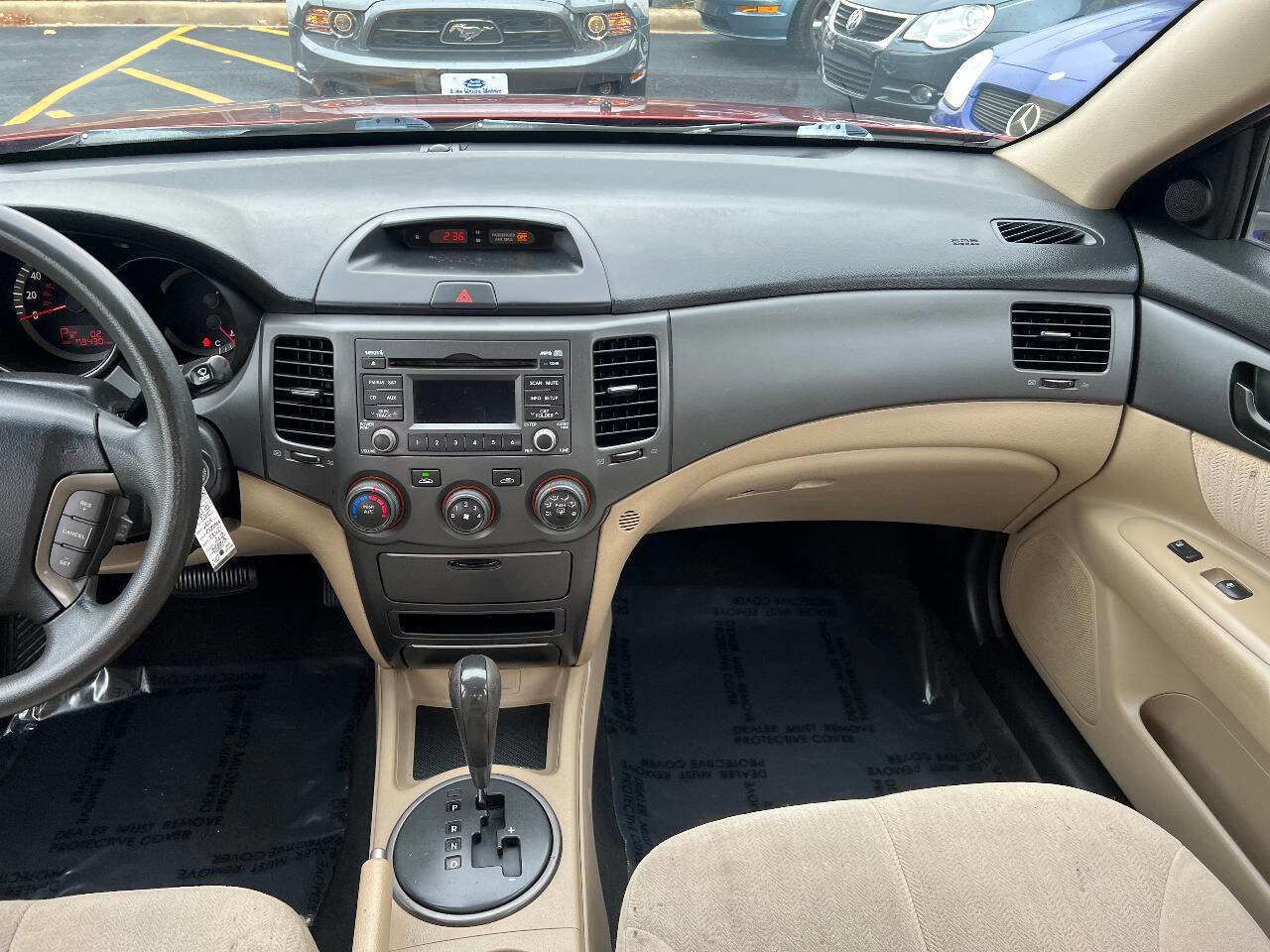 Used 2010 Kia Optima LX image 26