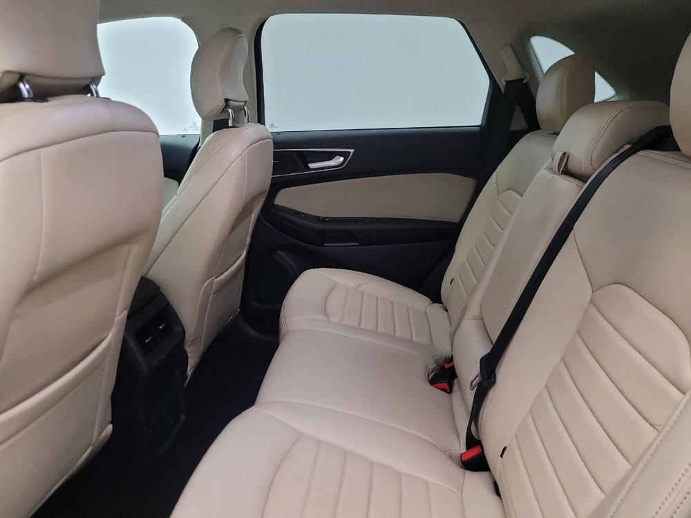 Used 2016 Ford Edge SEL AWD/4WD image 18