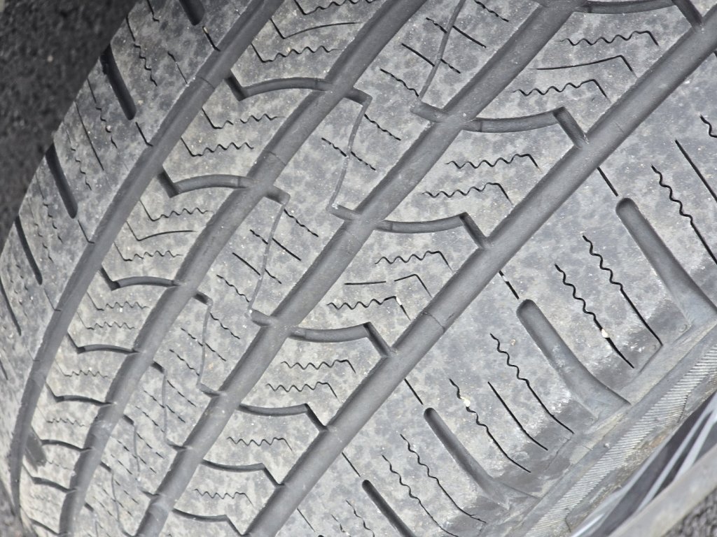 Used 2023 Nissan Rogue SV image 31