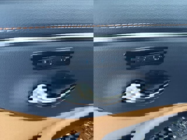 New 2025 Lexus ES 350 w/ Premium Package image 32