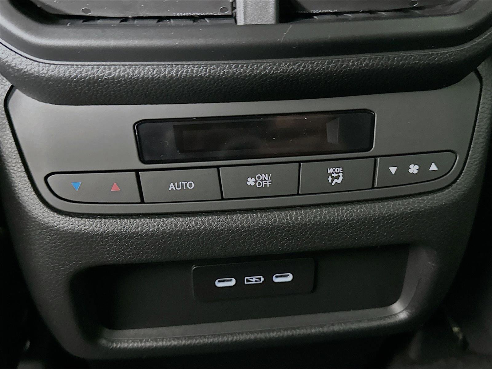 New 2025 Honda Pilot EX-L image 24