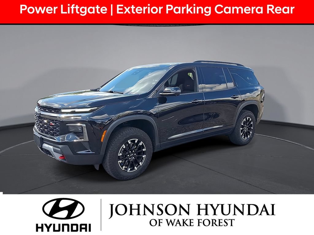 Used 2024 Chevrolet Traverse Z71 AWD/4WD image 9
