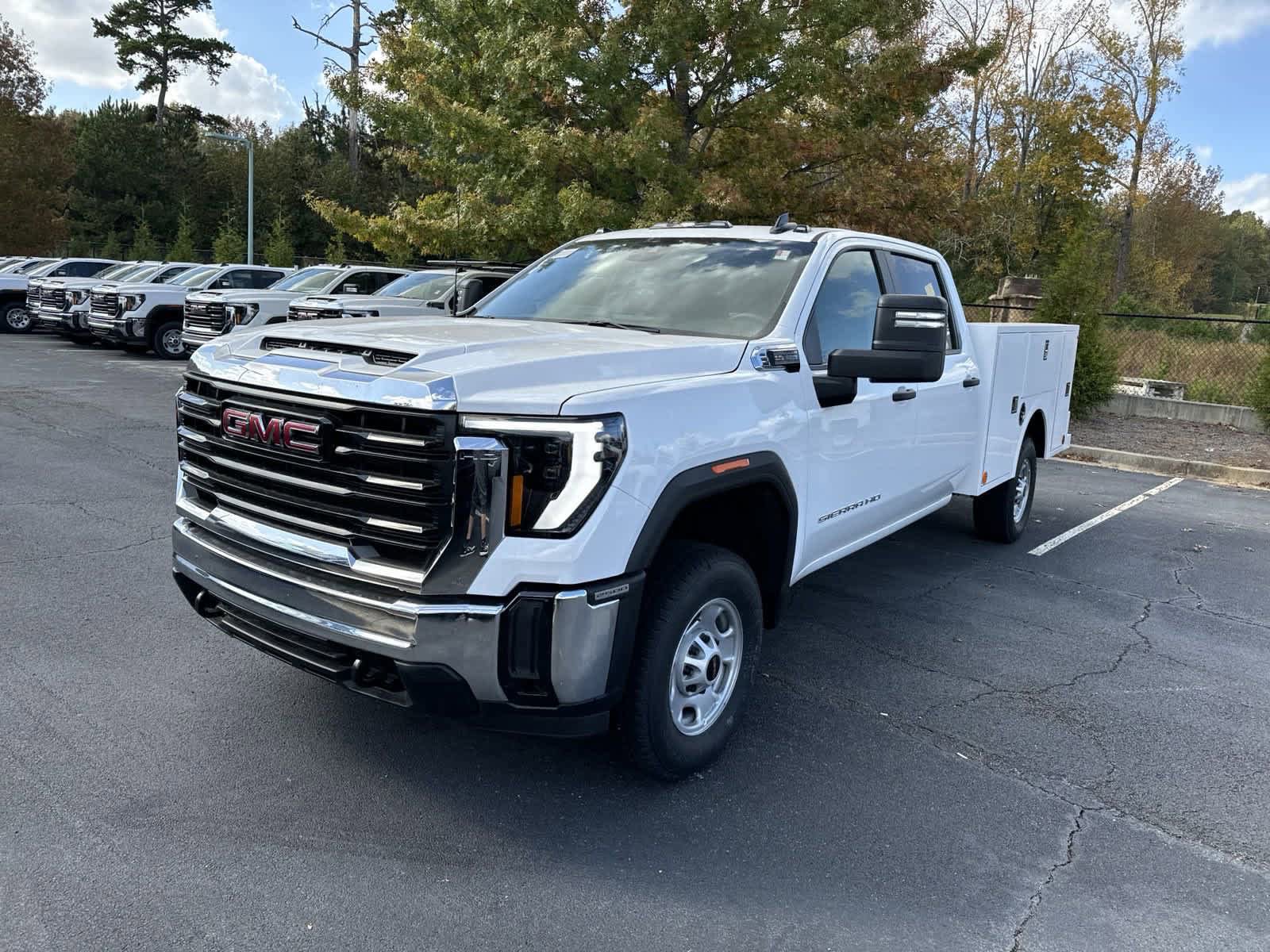 New 2024 GMC Sierra 2500 Pro w/ Convenience Package image 6