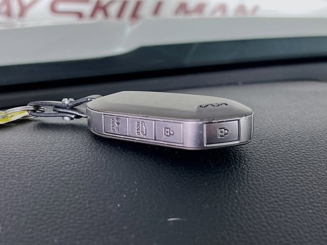 Used 2023 Kia Telluride EX X-Line image 12