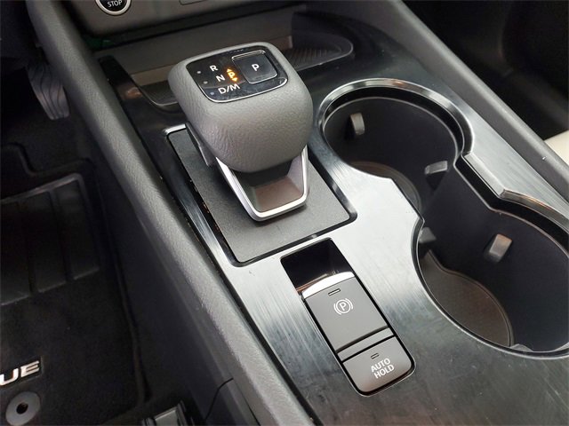 Used 2023 Nissan Rogue SV w/ SV Premium B Package image 30