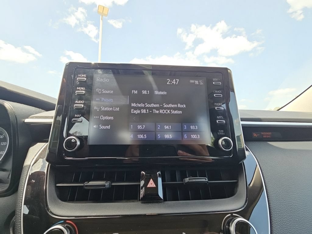 Used 2020 Toyota Corolla LE w/ LE Premium Package FWD image 37