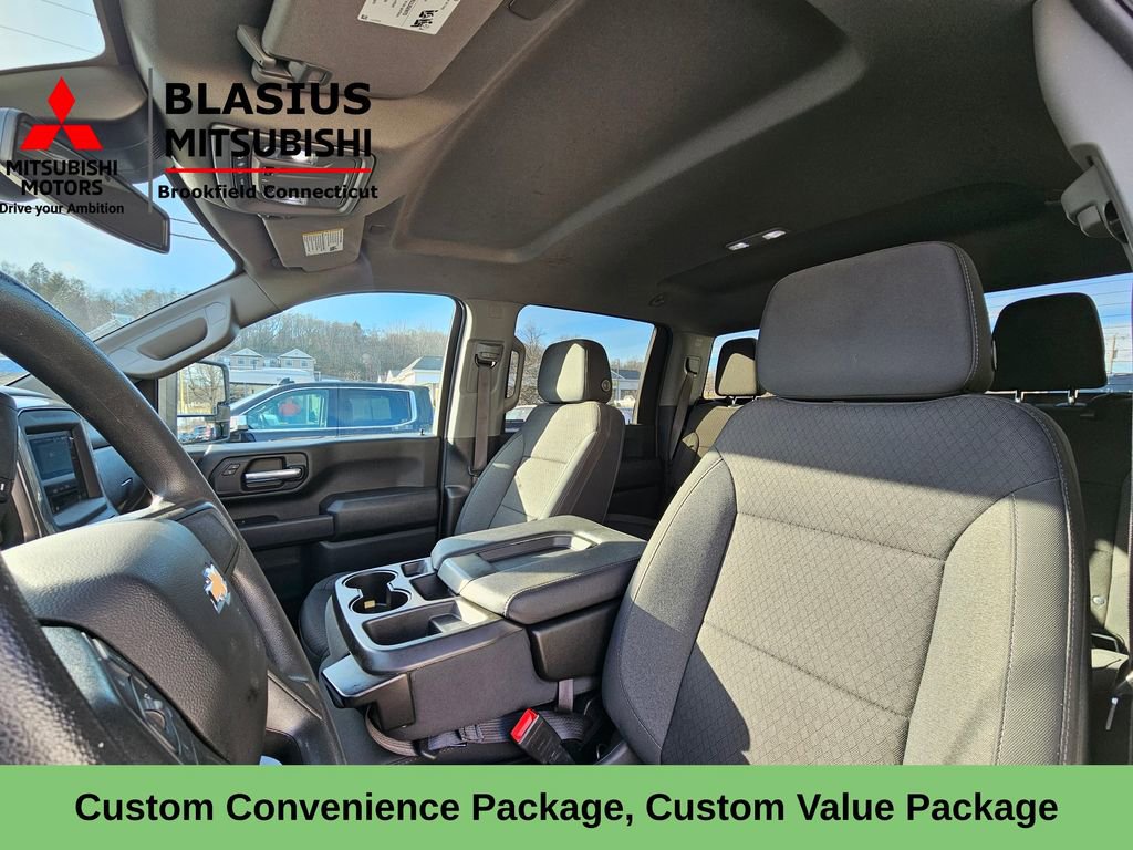 Used 2024 Chevrolet Silverado 2500 Custom w/ Custom Value Package image 10