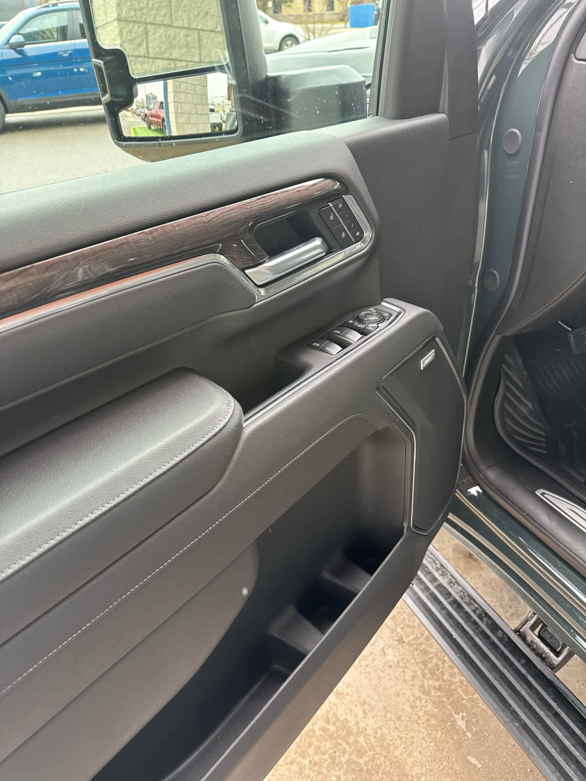 New 2026 Chevrolet Silverado 2500 LTZ w/ LTZ Plus Package image 13