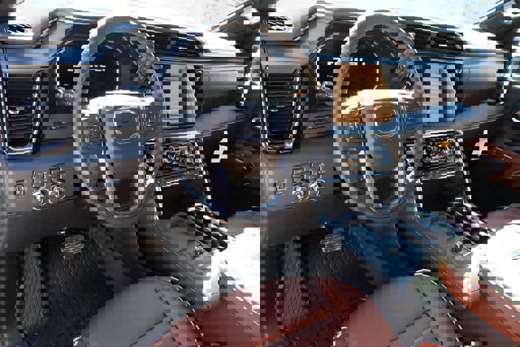 New 2026 GMC Sierra 3500 Denali Ultimate image 6