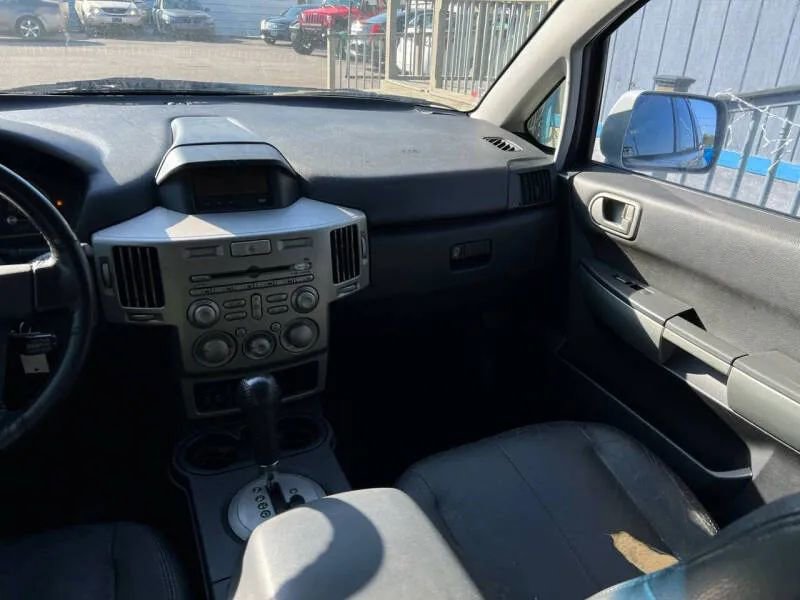 Used 2004 Mitsubishi Endeavor Limited image 16