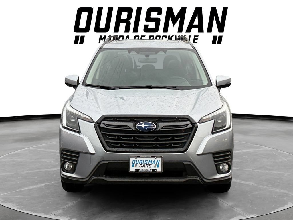 Used 2023 Subaru Forester Limited AWD/4WD image 8