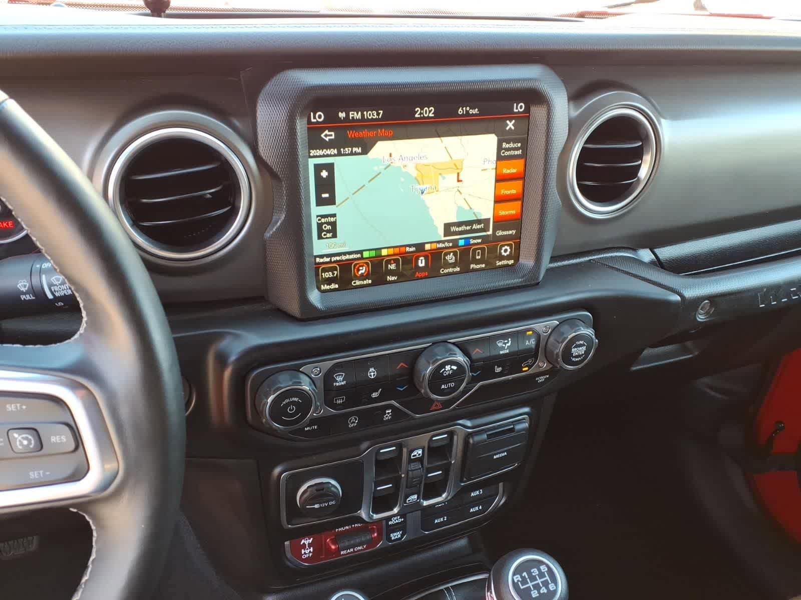 Used 2022 Jeep Wrangler Unlimited Rubicon w/ LED Lighting Group AWD/4WD image 21