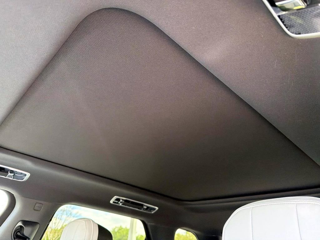 New 2026 Land Rover Range Rover Sport Dynamic SE image 18