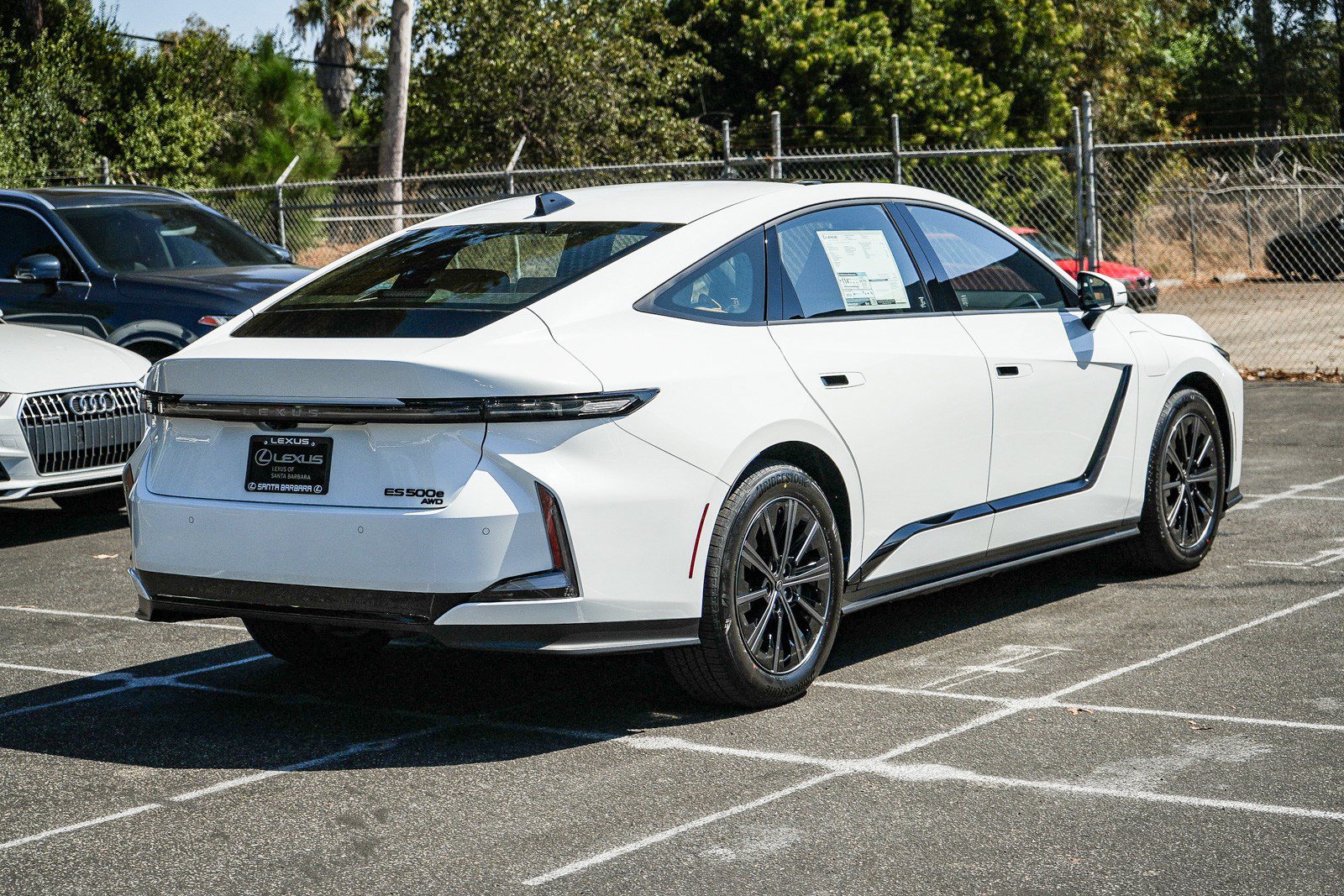 New 2026 Lexus ES 500e AWD/4WD image 6