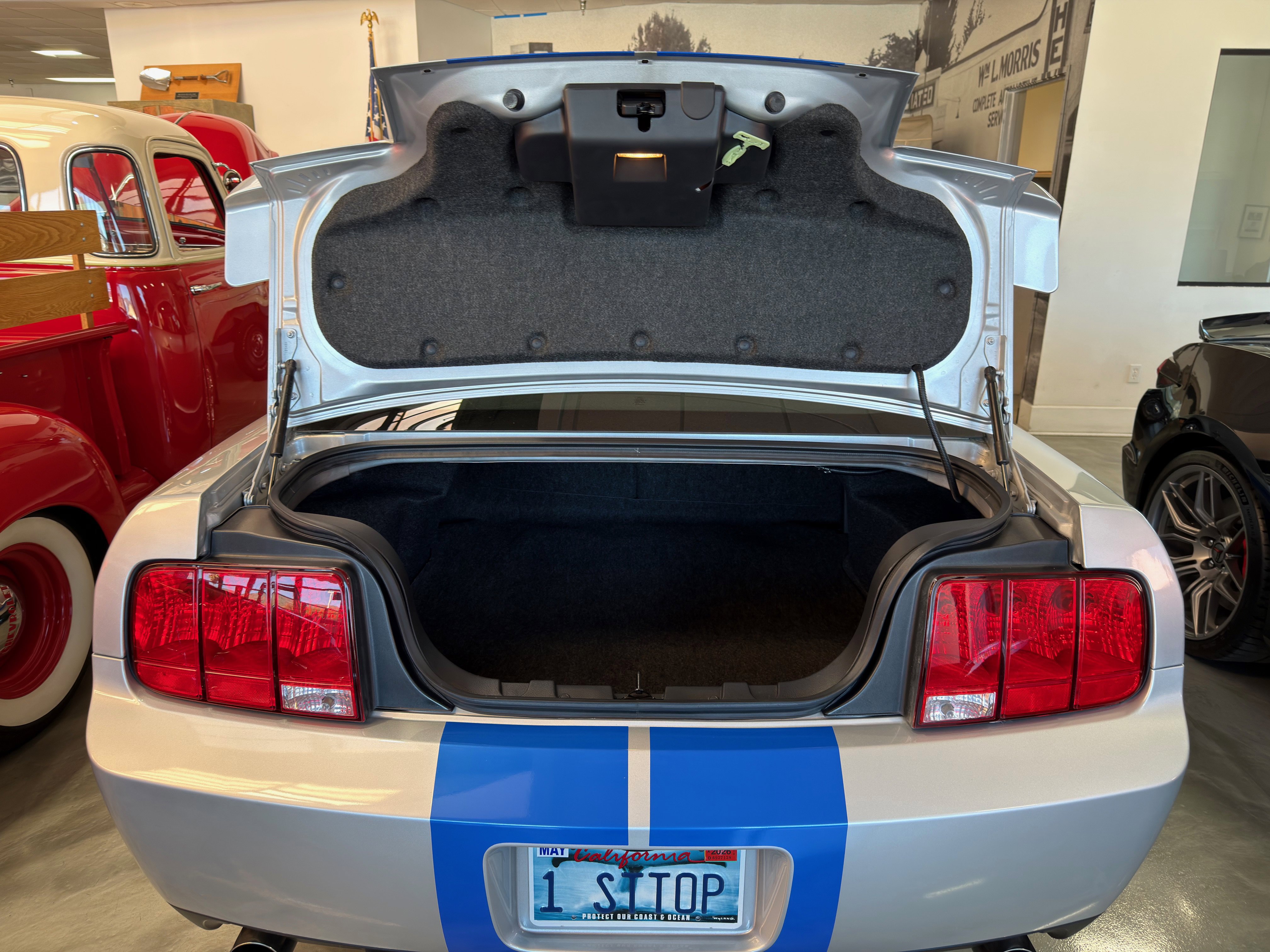 Used 2009 Ford Mustang Shelby GT500 image 13