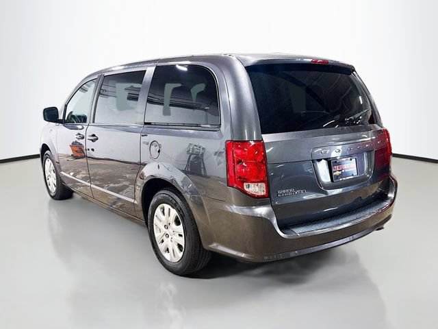 Used 2018 Dodge Grand Caravan SE FWD image 7