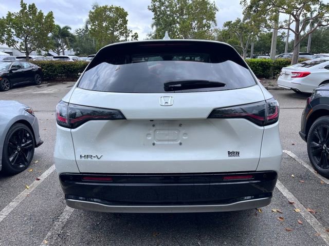 Certified 2025 Honda HR-V EX-L image 5