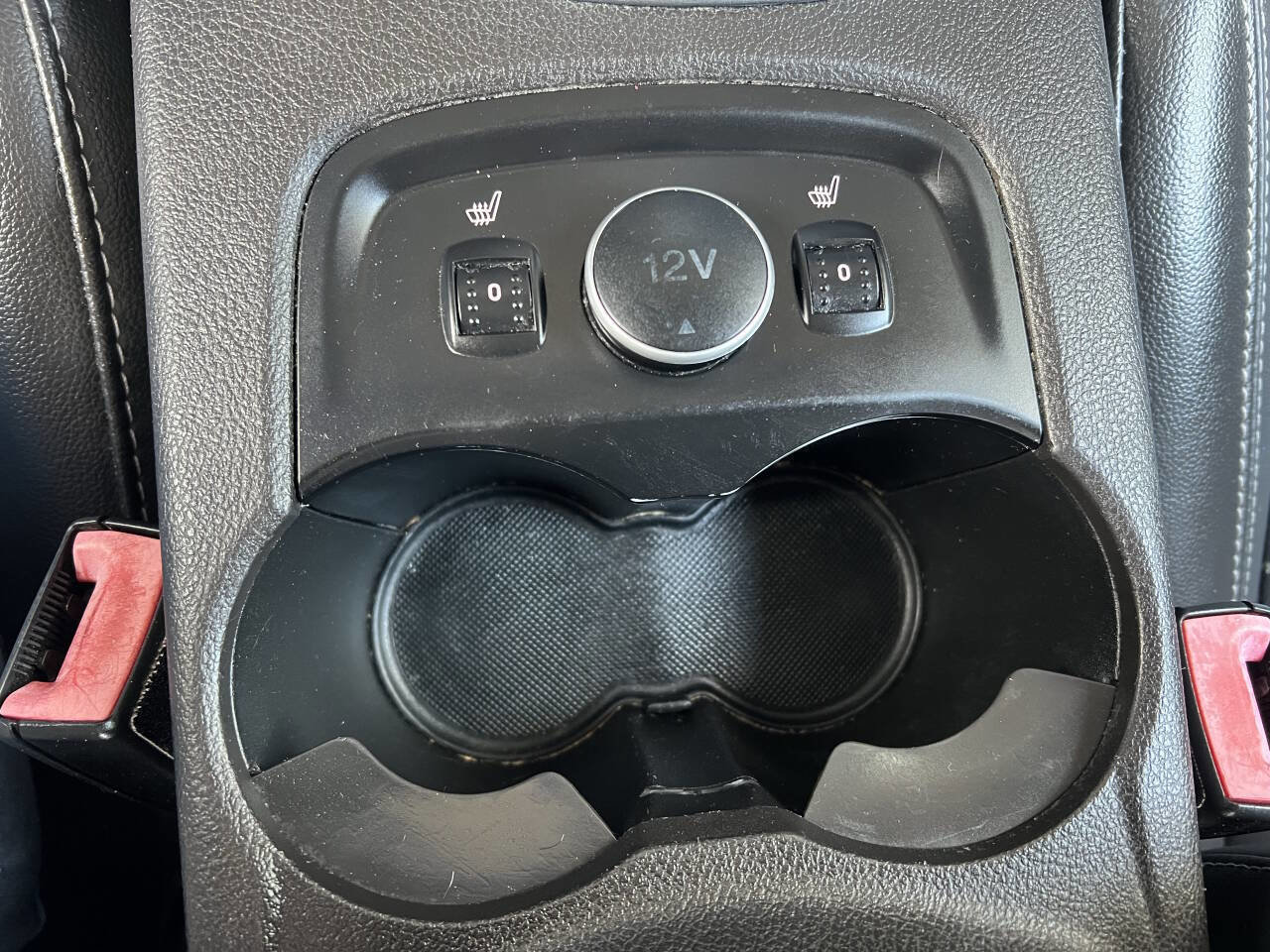 Used 2013 Ford Focus Titanium image 22