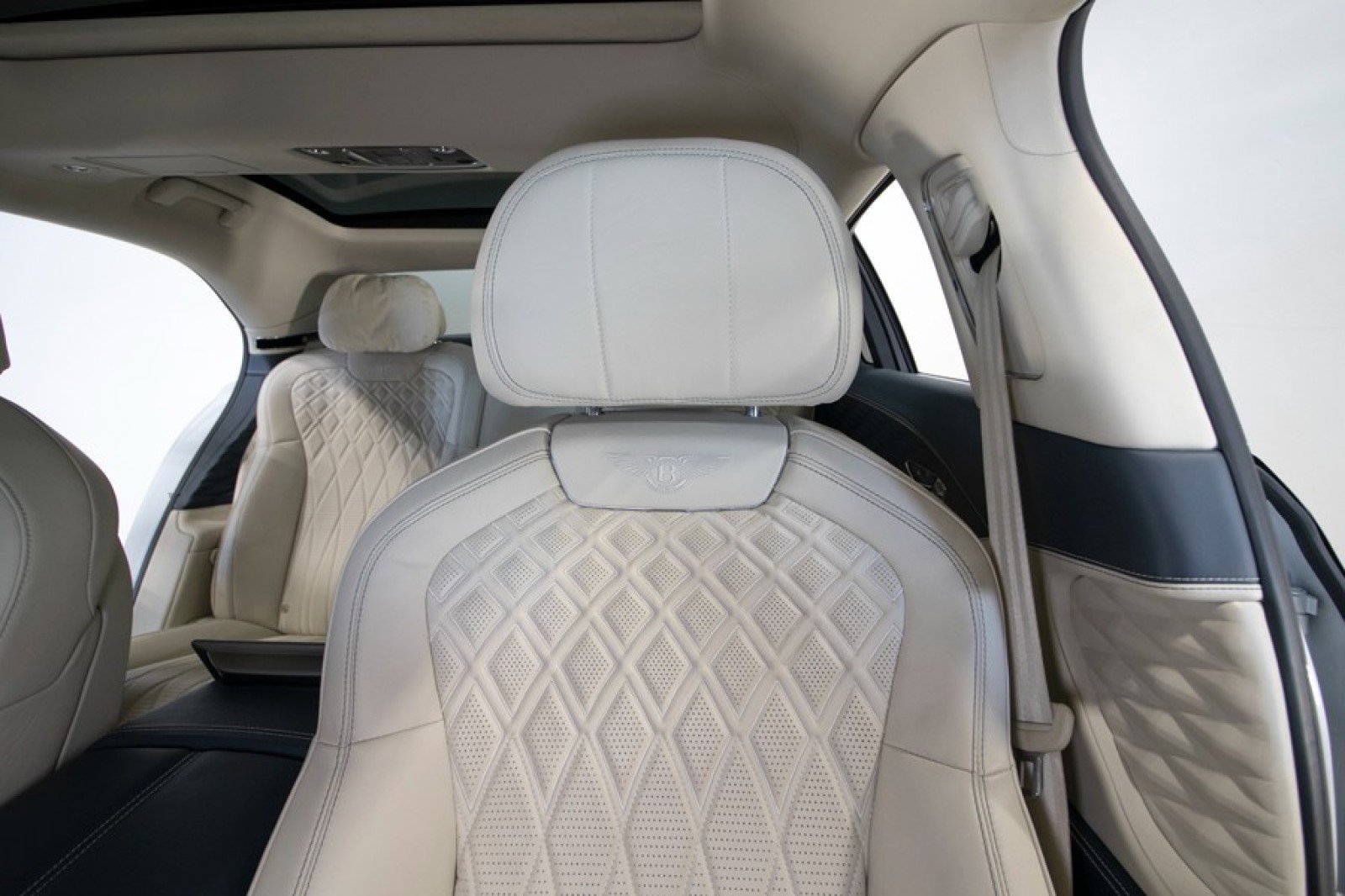 Used 2020 Bentley Flying Spur W12 w/ First Edition Specification image 4