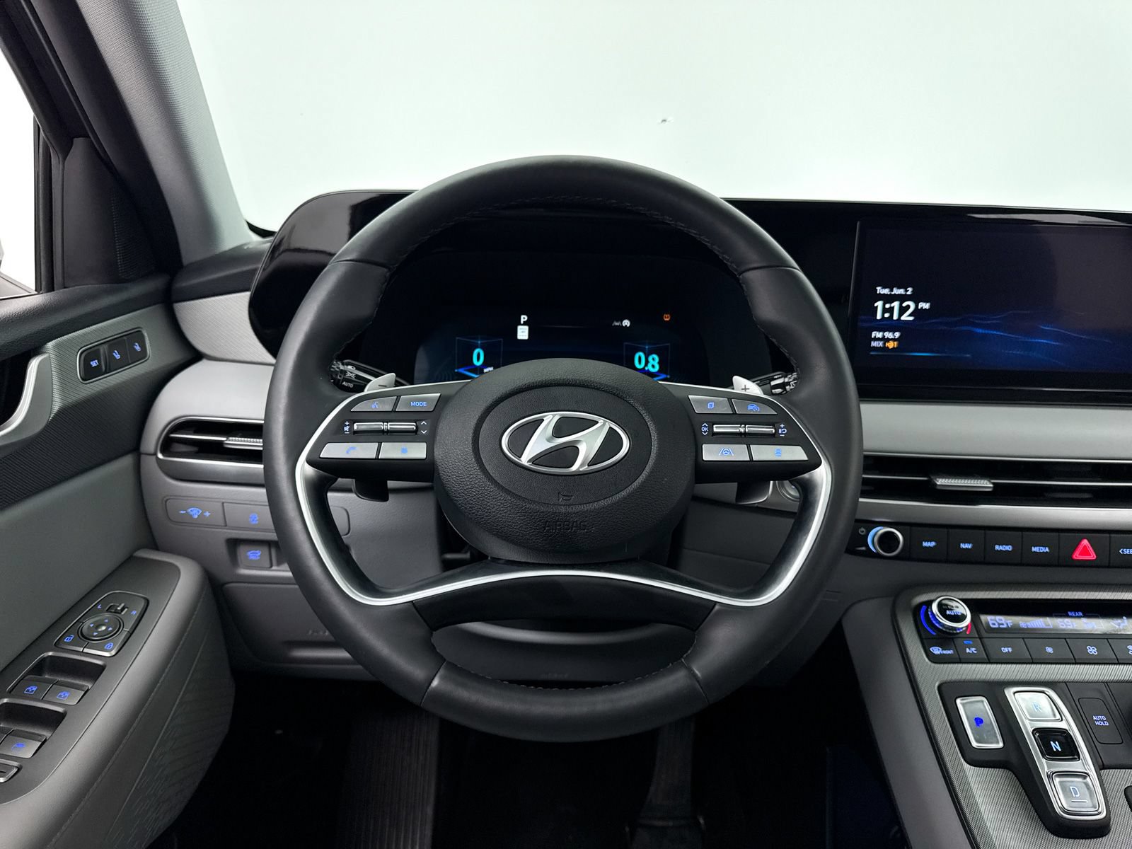 Used 2025 Hyundai Palisade SEL FWD image 4