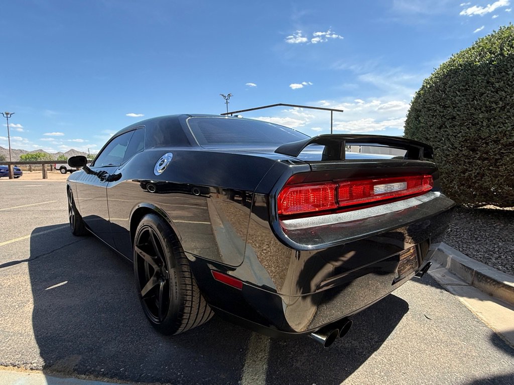 Used 2010 Dodge Challenger R/T RWD image 6