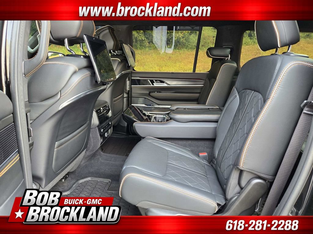 Used 2024 Jeep Grand Wagoneer Series III w/ Rear Seat Video Group 1 AWD/4WD image 13