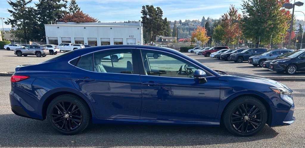 Certified 2025 Toyota Camry XLE FWD image 4