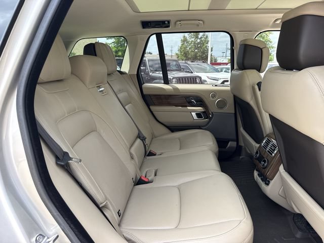 Used 2018 Land Rover Range Rover Supercharged AWD/4WD image 30