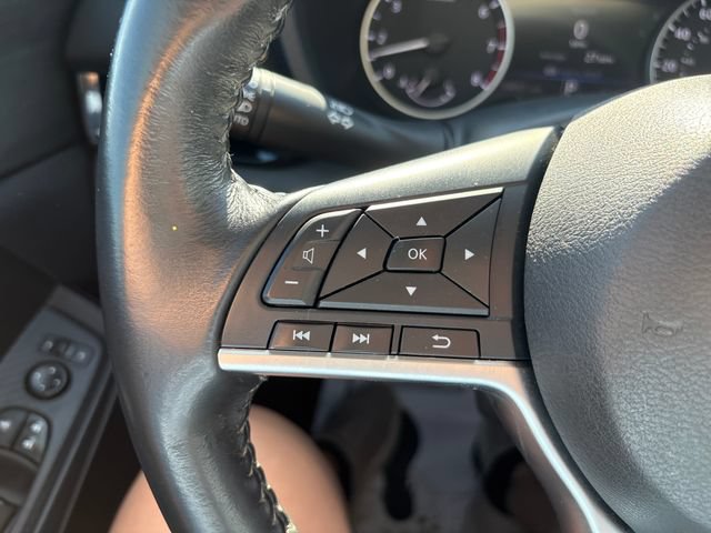 Used 2022 Nissan Sentra SV w/ Trunk Package FWD image 11