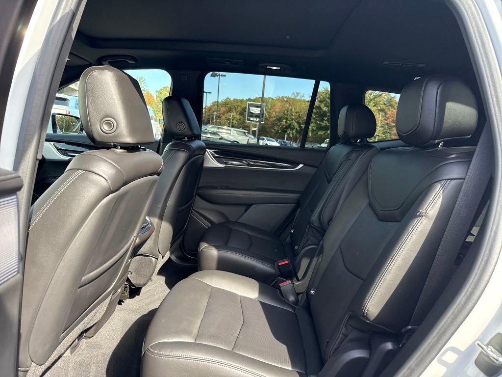 Certified 2022 Cadillac XT6 Premium Luxury w/ Technology Package image 23