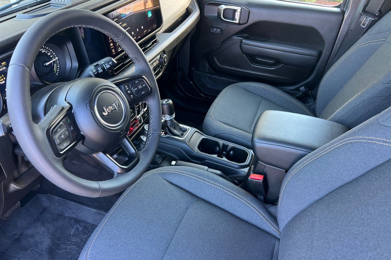 Used 2025 Jeep Wrangler Unlimited Sport S 4xe AWD/4WD image 10