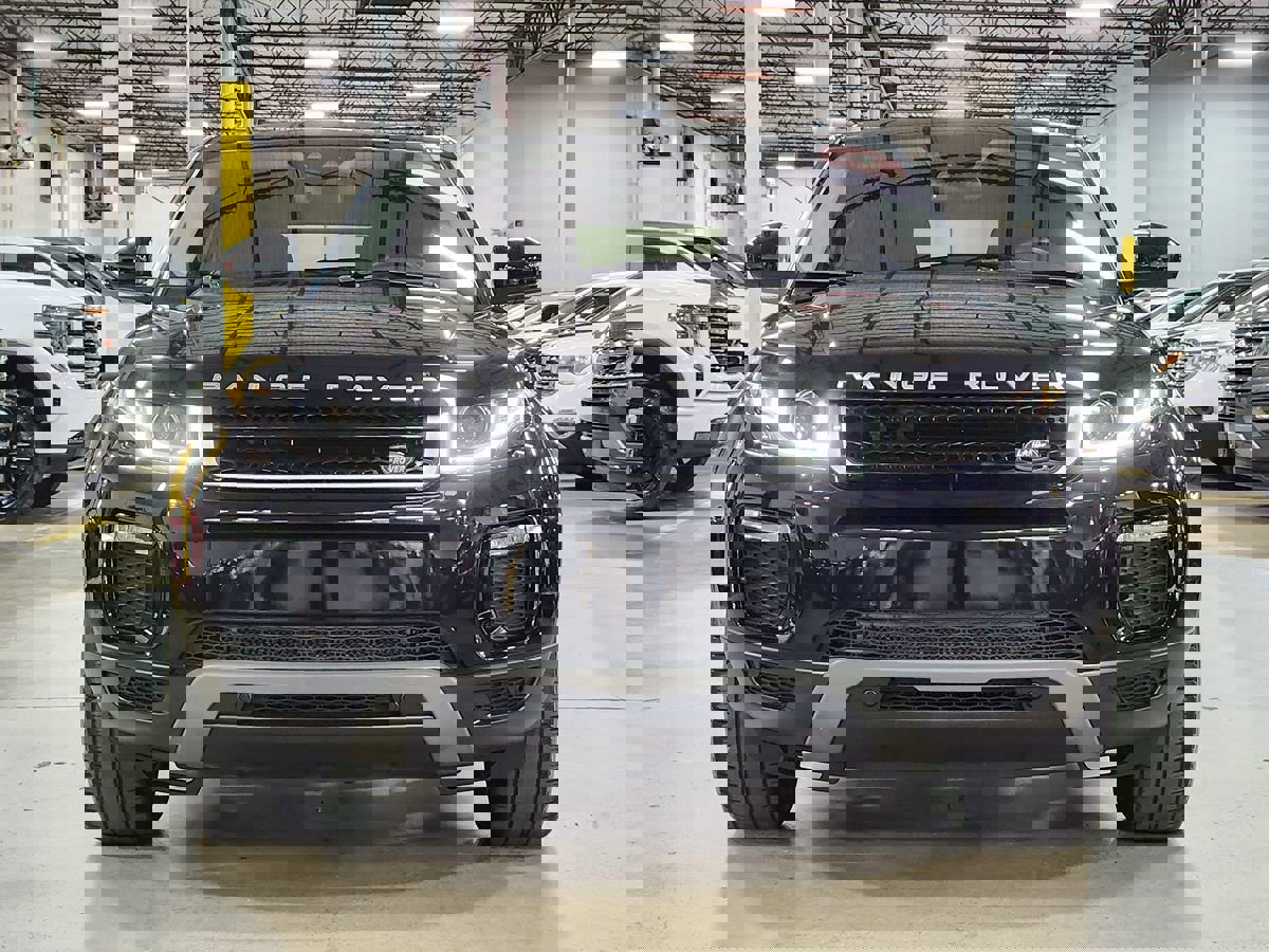 Used 2016 Land Rover Range Rover Evoque SE Premium image 3