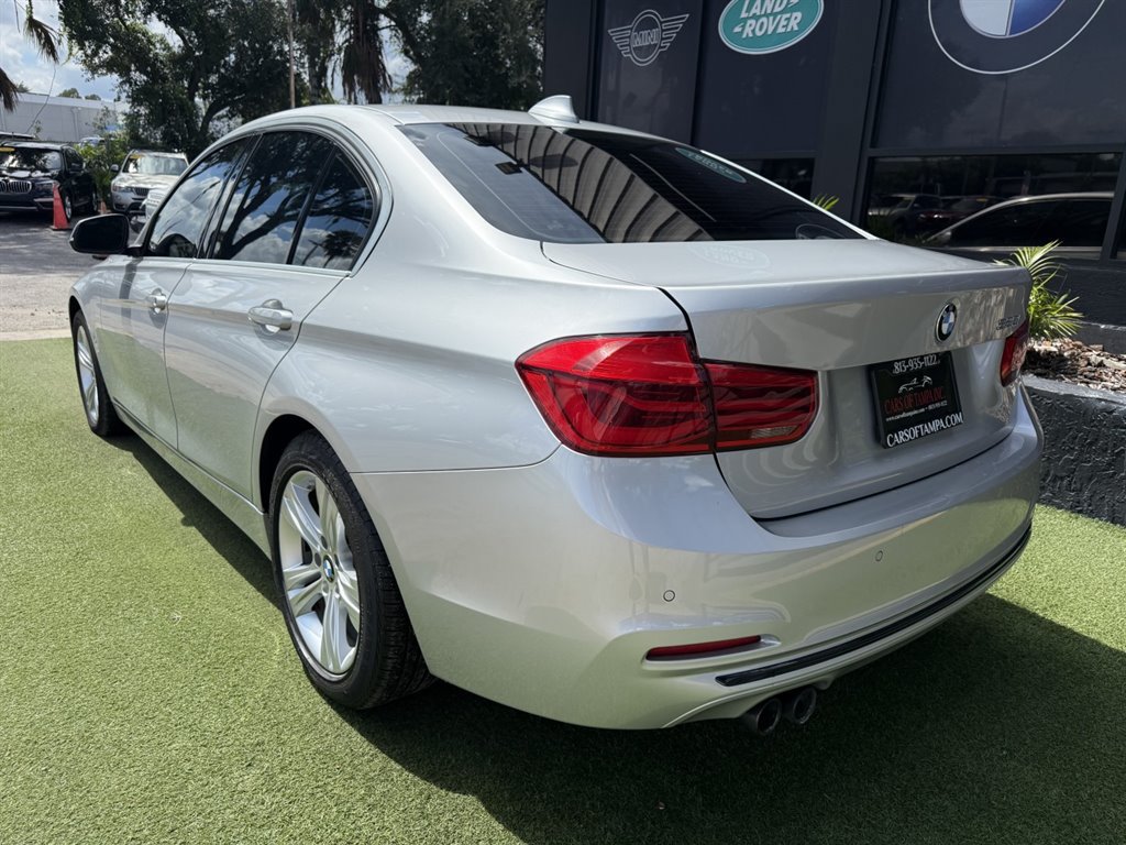 Used 2017 BMW 330i Sedan RWD image 4