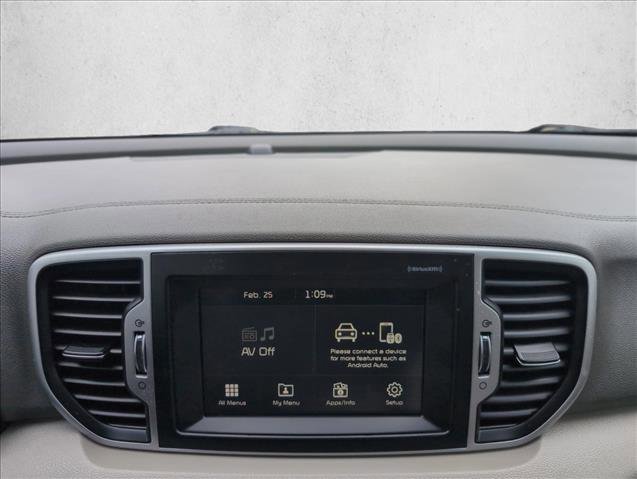 Used 2017 Kia Sportage EX image 12