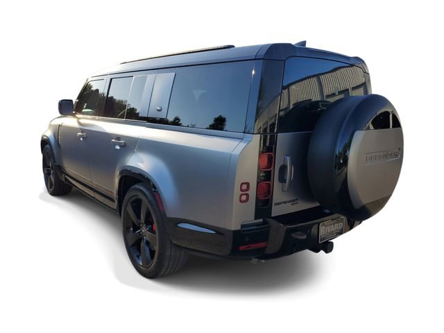 Used 2023 Land Rover Defender 130 X-Dynamic SE AWD/4WD image 3