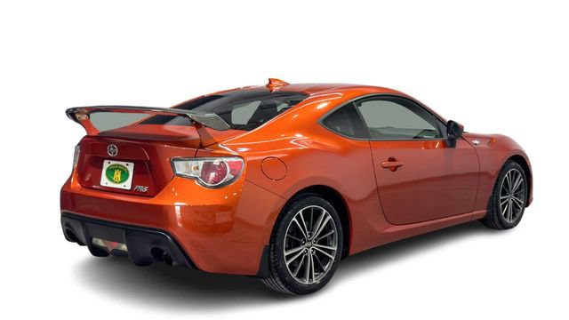 Used 2013 Scion FR-S RWD image 2