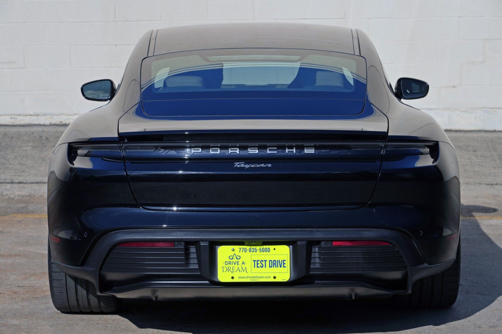 Used 2022 Porsche Taycan RWD image 52