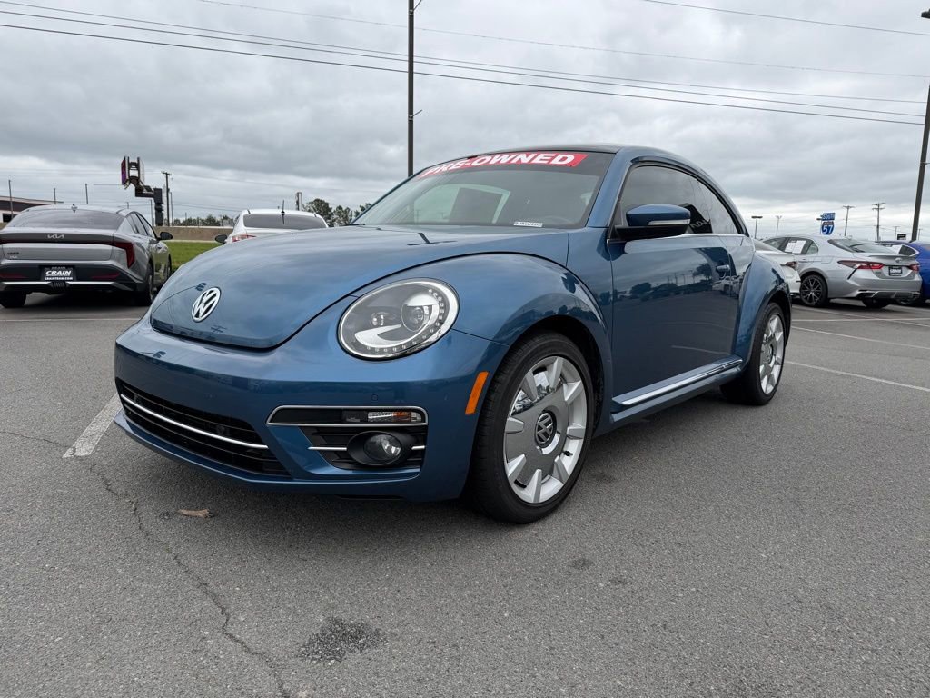 Used 2019 Volkswagen Beetle 2.0T SE w/ SE Premium Package FWD image 3