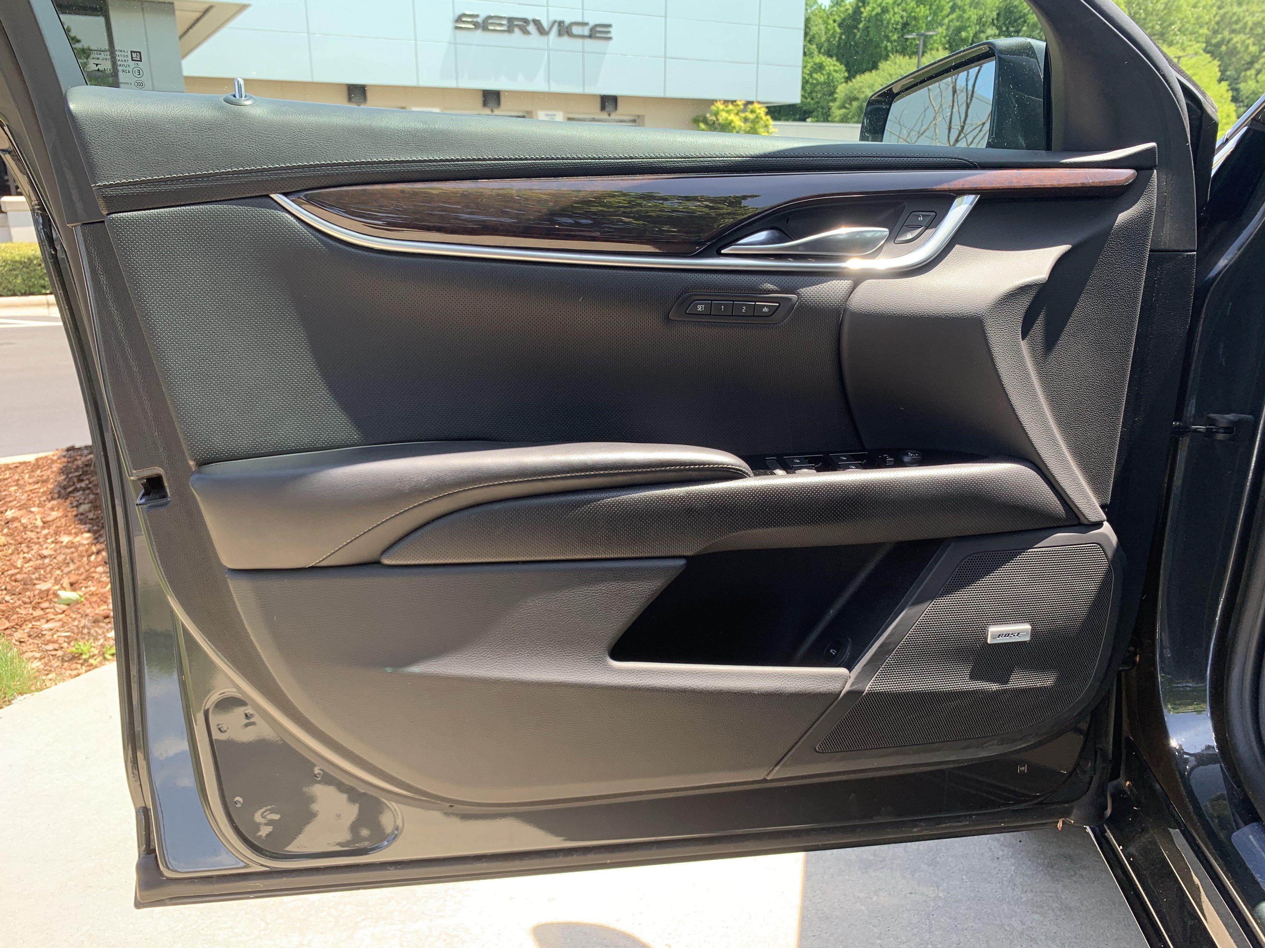 Used 2016 Cadillac XTS Luxury FWD image 14