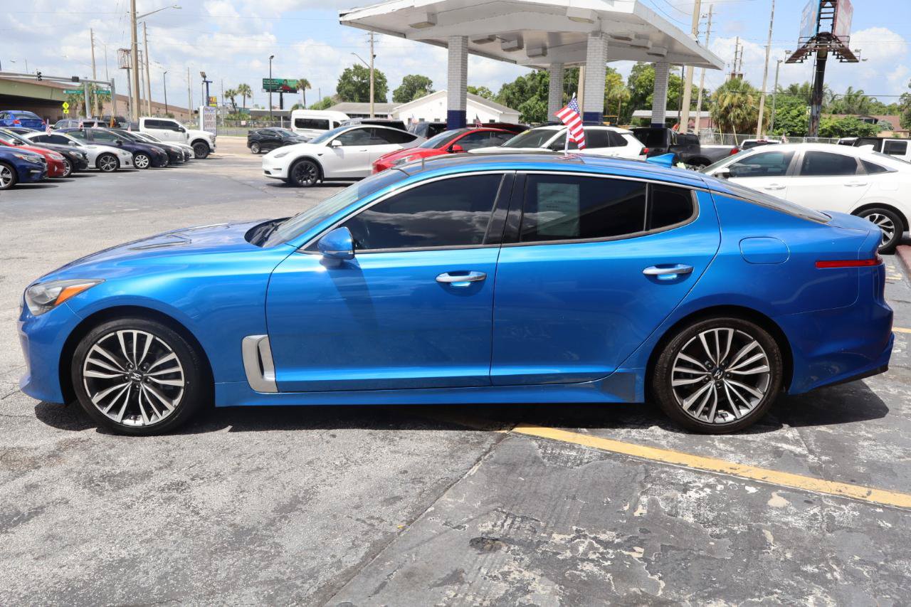 Used 2018 Kia Stinger Premium RWD image 6