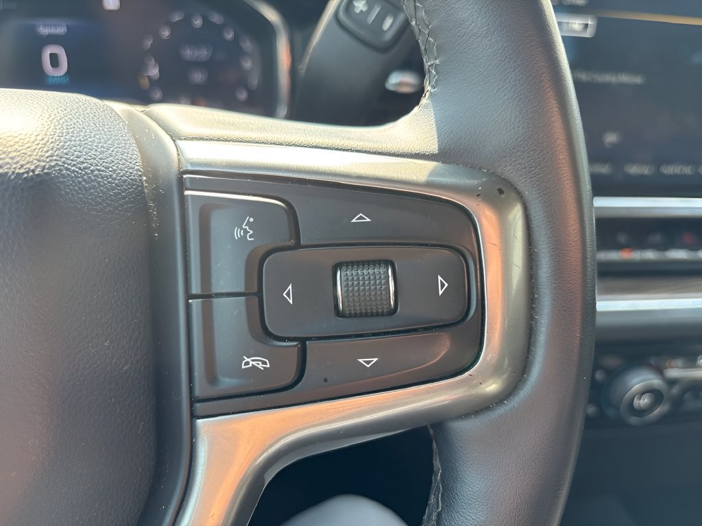 Used 2023 Chevrolet Silverado 1500 LT AWD/4WD image 55